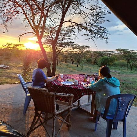 Bed and Breakfast Maasai Mara Safari Camp In Kenya Sekenani Екстер'єр фото